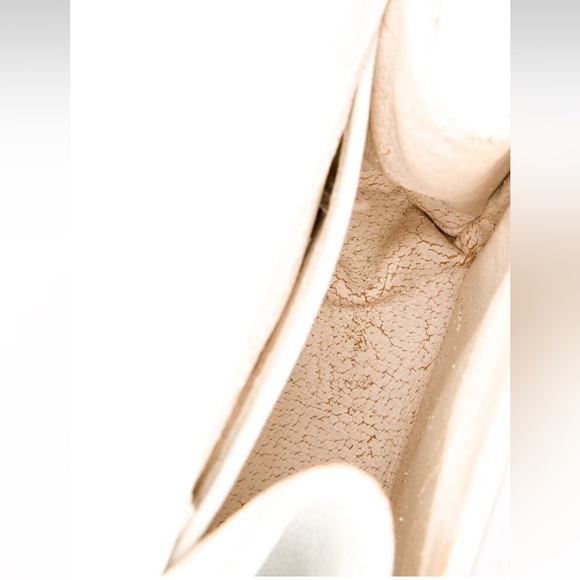 MCM White Leather Shoulder Bag - Picture 6 of 6